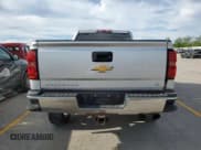 ✅ 2015 Chevrolet Silverado 2500HD LT • VIN: 1GC1KVEG7FF642786 • Lot: 56591865. Wystawiony na Copart z przebiegiem Nie podano. Bezpłatny archiwum sprzedaży aukcyjnych z USA i szczegółowy raport historii pojazdu na DreamBid. Zdjęcie 6.