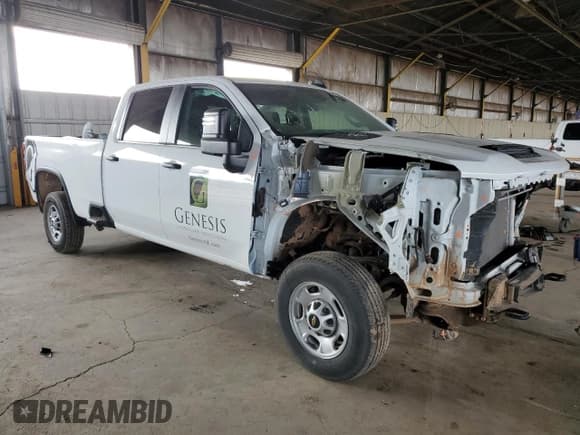 ✅ 2024 Chevrolet Silverado 2500HD Work Truck • VIN: 1GC4WLE77RF367575 • Лот: 56151685. Опубликован ранее на Copart с пробегом 14 882 миль. Бесплатный доступ к архиву аукционных продаж из США и подробный отчёт об истории автомобиля на DreamBid. Изображение 4.