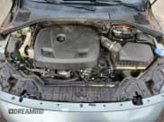 ✅ 2017 Volvo S60 Dynamic • VIN: YV140MTL8H2431422 • Лот: 89916205. Опубликован ранее на Copart с пробегом 89 120 миль. Бесплатный доступ к архиву аукционных продаж из США и подробный отчёт об истории автомобиля на DreamBid. Изображение 11.