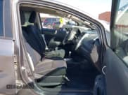 ✅ 2017 Nissan Note SV • VIN: 3N1CE2CP9HL376524 • Лот: 42087862. Опубликован ранее на IAAI с пробегом 171 404 миль. Бесплатный доступ к архиву аукционных продаж из США и подробный отчёт об истории автомобиля на DreamBid. Изображение 5.
