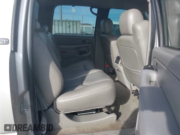 ✅ 2006 Chevrolet Silverado 2500HD LT3 • VIN: 1GCHK23DX6F259530 • Лот: 41998371. Опубликован ранее на IAAI с пробегом 150 054 миль. Бесплатный доступ к архиву аукционных продаж из США и подробный отчёт об истории автомобиля на DreamBid. Изображение 8.