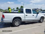 ✅ 2003 Dodge Dakota SLT • VIN: 1D7HL48X73S126440 • Lot: 42330513. Wystawiony na IAAI z przebiegiem 223 959 mil. Bezpłatny archiwum sprzedaży aukcyjnych z USA i szczegółowy raport historii pojazdu na DreamBid. Zdjęcie 13.