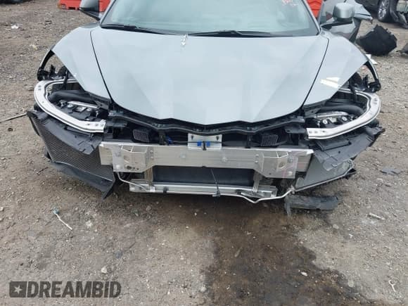 ✅ 2022 Chevrolet Corvette 3LT • VIN: 1G1YC2D47N5104751 • Lot: 42411293. Wystawiony na IAAI z przebiegiem 14 123 mil. Bezpłatny archiwum sprzedaży aukcyjnych z USA i szczegółowy raport historii pojazdu na DreamBid. Zdjęcie 6.