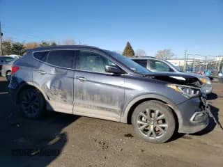 ✅ 2018 Hyundai Santa Fe Ultimate • VIN: 5XYZWDLA8JG513011 • Лот: 45426553. Опубликован ранее на Copart с пробегом 47 684 миль. Бесплатный доступ к архиву аукционных продаж из США и подробный отчёт об истории автомобиля на DreamBid. Изображение 4.