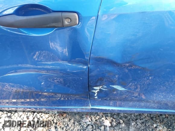 ✅ 2021 Nissan Versa S • VIN: 3N1CN8DVXML810556 • Лот: 43480727. Опубликован ранее на IAAI с пробегом 38 649 миль. Бесплатный доступ к архиву аукционных продаж из США и подробный отчёт об истории автомобиля на DreamBid. Изображение 6.