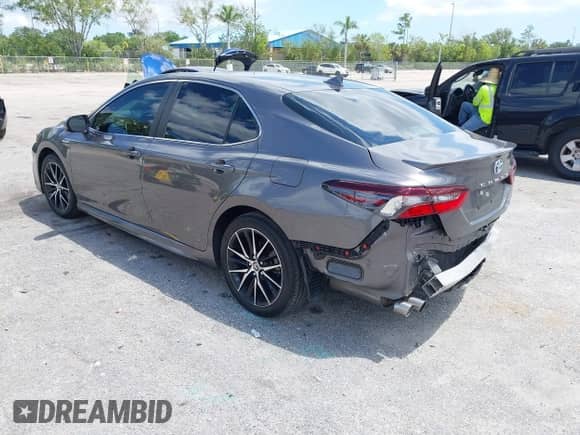 2021 Toyota Camry Hybrid SE с VIN 4T1G31AK8MU554036, выставлен на аукционе IAAI как лот 42032129 с пробегом 57 707 миль миль и . История ставок и продаж доступна на DreamBid. Изображение 3.