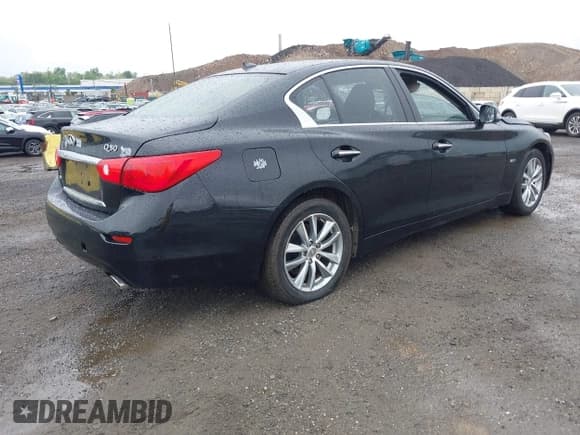 ✅ 2017 Infiniti Q50 Premium • VIN: JN1CV7AR2HM682584 • Lot: 42226116. Listed on IAAI with 68,833 mi. Free auction sales archive from the USA and detailed vehicle history report at DreamBid. Image 4.