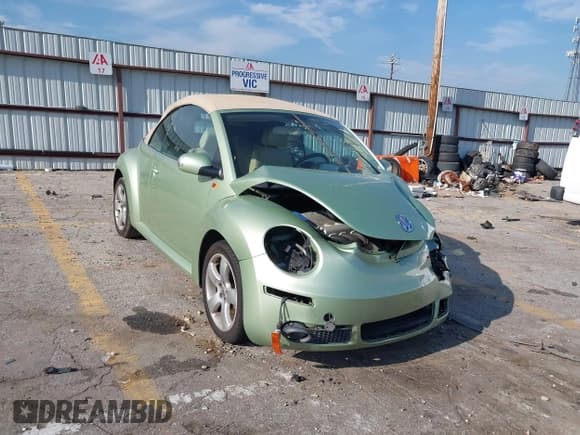 ✅ 2007 Volkswagen Beetle • VIN: 3VWSF31Y77M420968 • Lot: 42689738. Listed on IAAI with 160,312 mi. Free auction sales archive from the USA and detailed vehicle history report at DreamBid. Image 1.
