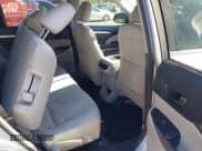 ✅ 2018 Toyota Highlander LE • VIN: 5TDZARFH7JS034084 • Lot: 43119463. Listed on IAAI with 150,581 mi. Free auction sales archive from the USA and detailed vehicle history report at DreamBid. Image 8.