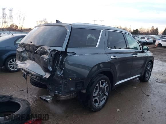 ✅ 2023 Hyundai Palisade SEL • VIN: KM8R4DGE9PU565818 • Лот: 82012374. Опубликован ранее на Copart с пробегом 24 350 миль. Бесплатный доступ к архиву аукционных продаж из США и подробный отчёт об истории автомобиля на DreamBid. Изображение 3.