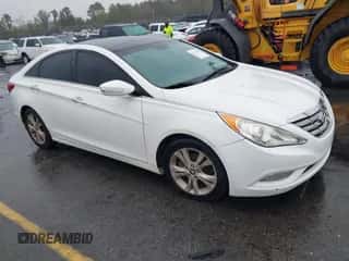 2012 Hyundai Sonata SE z VIN 5NPEC4AC8CH315018, wystawiony jako IAAI lot #43529582 z przebiegiem 226 211 mil mil oraz . Historia ofert i sprzedaży dostępna na DreamBid. Obrazek 1.