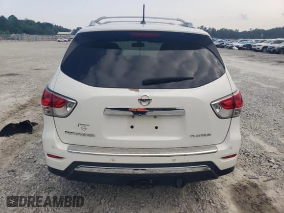 ✅ 2014 Nissan Pathfinder Platinum • VIN: 5N1AR2MN5EC714185 • Lot: 59264835. Listed on Copart with 154,998 mi. Free auction sales archive from the USA and detailed vehicle history report at DreamBid. Image 6.