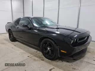2013 Dodge Challenger SXT с VIN 2C3CDYAGXDH524175, выставлен на аукционе Copart как лот 85682175 с пробегом 109 735 миль миль и Чистый • Clean title. История ставок и продаж доступна на DreamBid. Изображение 4.