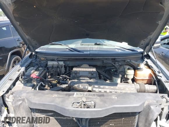 ✅ 2005 Ford F-150 XLT • VIN: 1FTPX14595FA62295 • Lot: 40156505. Listed on IAAI with 139,486 mi. Free auction sales archive from the USA and detailed vehicle history report at DreamBid. Image 10.