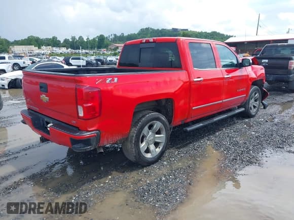 ✅ 2018 Chevrolet Silverado 1500 LTZ • VIN: 3GCUKSEC3JG271139 • Lot: 42497438. Wystawiony na IAAI z przebiegiem 141 324 mil. Bezpłatny archiwum sprzedaży aukcyjnych z USA i szczegółowy raport historii pojazdu na DreamBid. Zdjęcie 4.