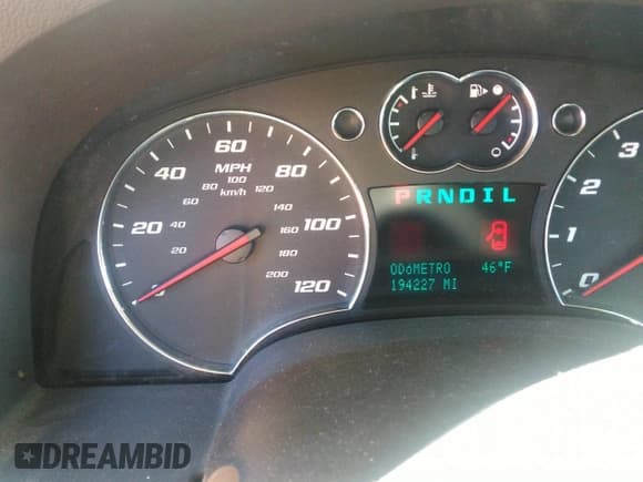 ✅ 2007 Chevrolet Equinox LS • VIN: 2CNDL13F176010970 • Лот: 41964596. Опубликован ранее на IAAI с пробегом 194 227 миль. Бесплатный доступ к архиву аукционных продаж из США и подробный отчёт об истории автомобиля на DreamBid. Изображение 7.