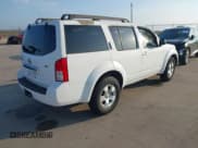 ✅ 2010 Nissan Pathfinder SE • VIN: 5N1AR1NN9AC607756 • Lot: 43772897. Wystawiony na IAAI z przebiegiem 195 885 mil. Bezpłatny archiwum sprzedaży aukcyjnych z USA i szczegółowy raport historii pojazdu na DreamBid. Zdjęcie 4.