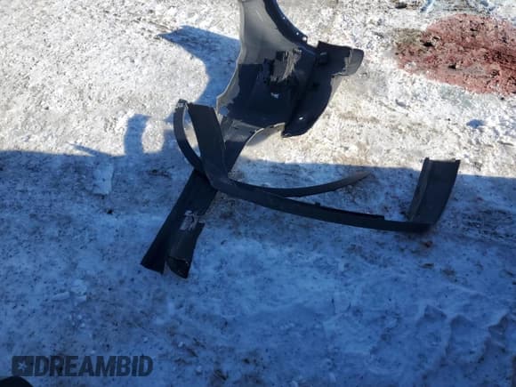 ✅ 2012 Land Rover Range Rover Evoque Pure Premium • VIN: SALVR2BG9CH604260 • Лот: 89135985. Опубликован ранее на Copart с пробегом 119 938 миль. Бесплатный доступ к архиву аукционных продаж из США и подробный отчёт об истории автомобиля на DreamBid. Изображение 13.