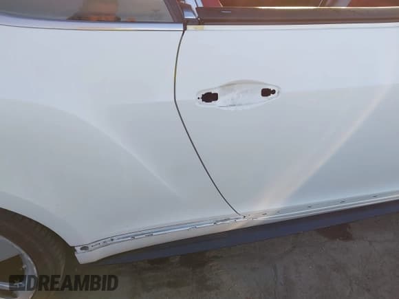 ✅ 2017 Bentley Continental GT • VIN: SCBFH7ZA2HC060883 • Lot: 41471595. Listed on IAAI with 45,783 mi. Free auction sales archive from the USA and detailed vehicle history report at DreamBid. Image 18.