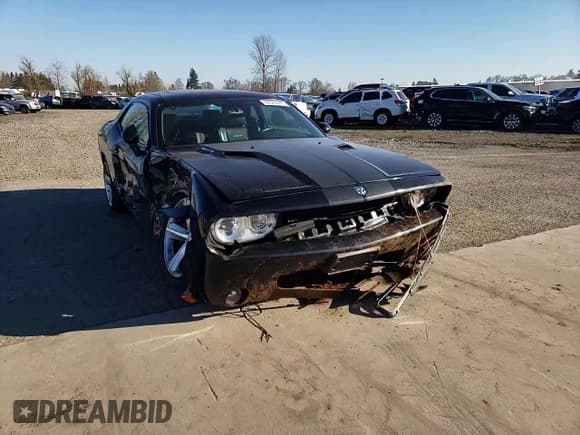 ✅ 2009 Dodge Challenger SRT-8 • VIN: 2B3LJ74W99H549109 • Lot: 42329925. Wystawiony na Copart z przebiegiem 46 142 mil. Bezpłatny archiwum sprzedaży aukcyjnych z USA i szczegółowy raport historii pojazdu na DreamBid. Zdjęcie 10.