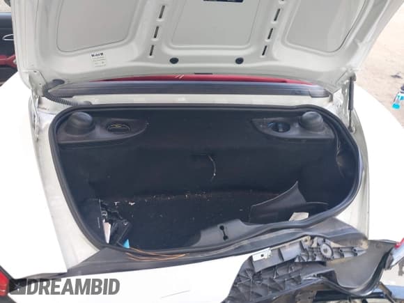 ✅ 2017 Porsche 718 Boxster • VIN: WP0CA2A8XHS221440 • Lot: 42621841. Listed on IAAI with 75,656 mi. Free auction sales archive from the USA and detailed vehicle history report at DreamBid. Image 10.