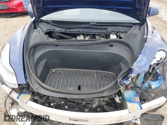 ✅ 2021 Tesla Model 3 Long Range • VIN: 5YJ3E1EB8MF853249 • Lot: 43505165. Listed on IAAI with 126,496 mi. Free auction sales archive from the USA and detailed vehicle history report at DreamBid. Image 10.