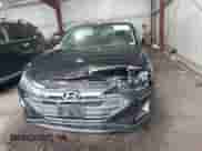 2020 Hyundai Elantra SEL z VIN 5NPD84LF8LH514235, wystawiony jako IAAI lot #42546563 z przebiegiem 120 116 mil mil oraz . Historia ofert i sprzedaży dostępna na DreamBid. Obrazek 13.