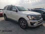 ✅ 2018 Ford Expedition XLT • VIN: 1FMJU1HT2JEA40304 • Lot: 57799405. Wystawiony na Copart z przebiegiem Nie podano. Bezpłatny archiwum sprzedaży aukcyjnych z USA i szczegółowy raport historii pojazdu na DreamBid. Zdjęcie 4.