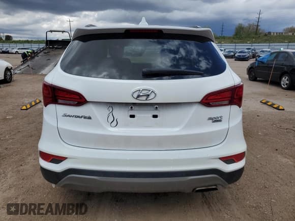 ✅ 2018 Hyundai Santa Fe 2.4L • VIN: 5NMZUDLB7JH065557 • Лот: 54971454. Опубликован ранее на Copart с пробегом Не указан. Бесплатный доступ к архиву аукционных продаж из США и подробный отчёт об истории автомобиля на DreamBid. Изображение 6.