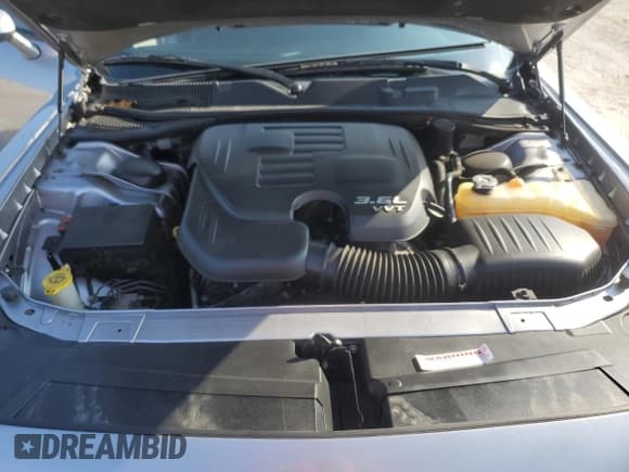 ✅ 2016 Dodge Challenger SXT Plus • VIN: 2C3CDZAG1GH119946 • Lot: 58206143. Wystawiony na Copart z przebiegiem 108 411 mil. Bezpłatny archiwum sprzedaży aukcyjnych z USA i szczegółowy raport historii pojazdu na DreamBid. Zdjęcie 11.