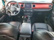 ✅ 2020 Jeep Wrangler Unlimited Rubicon • VIN: 1C4HJXFG0LW187299 • Лот: 91137005. Опубликован ранее на Copart с пробегом 63 991 миль. Бесплатный доступ к архиву аукционных продаж из США и подробный отчёт об истории автомобиля на DreamBid. Изображение 8.