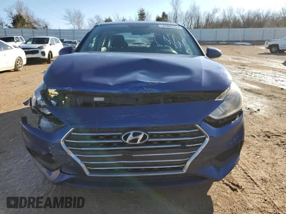 2020 Hyundai Accent SE z VIN 3KPC24A63LE121523, wystawiony jako Copart lot #37807554 z przebiegiem 80 317 mil mil oraz . Historia ofert i sprzedaży dostępna na DreamBid. Obrazek 5.