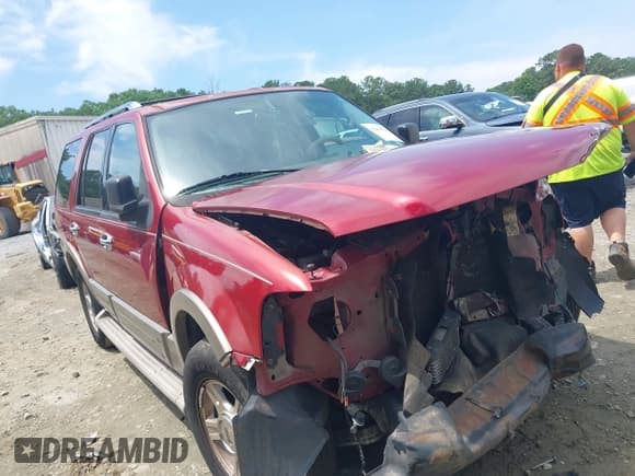 ✅ 2004 Ford Expedition Eddie Bauer • VIN: 1FMEU17W64LA25317 • Lot: 42460523. Listed on IAAI with 266,717 mi. Free auction sales archive from the USA and detailed vehicle history report at DreamBid. Image 1.