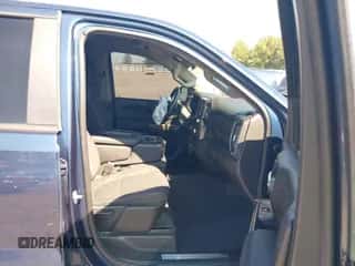 2019 Chevrolet Silverado 1500 LT с VIN 3GCUYDED2KG197636, выставлен на аукционе IAAI как лот 43175597 с пробегом 102 868 миль миль и . История ставок и продаж доступна на DreamBid. Изображение 5.