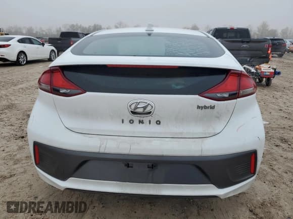 ✅ 2020 Hyundai Ioniq SE • VIN: KMHC75LC8LU195575 • Lot: 81565314. Wystawiony na Copart z przebiegiem 70 577 mil. Bezpłatny archiwum sprzedaży aukcyjnych z USA i szczegółowy raport historii pojazdu na DreamBid. Zdjęcie 6.