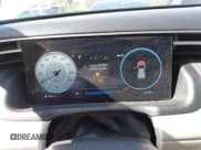 ✅ 2024 Hyundai Tucson SEL • VIN: 5NMJFCDE3RH307234 • Lot: 43334369. Listed on IAAI with 22,729 mi. Free auction sales archive from the USA and detailed vehicle history report at DreamBid. Image 7.