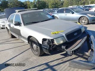 ✅ 2006 Ford Police Interceptor • VIN: 2FAFP71W66X133315 • Lot: 43422756. Listed on IAAI with Not provided. Free auction sales archive from the USA and detailed vehicle history report at DreamBid. Image 1.