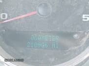 ✅ 2007 Chevrolet Silverado 2500HD 1LT • VIN: 1GCHK23657F549757 • Lot: 43559026. Wystawiony na IAAI z przebiegiem 210 906 mil. Bezpłatny archiwum sprzedaży aukcyjnych z USA i szczegółowy raport historii pojazdu na DreamBid. Zdjęcie 14.