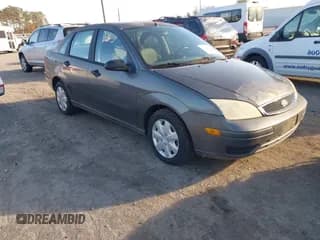 ✅ 2005 Ford Focus S • VIN: 1FAHP34N65W110096 • Lot: 43688051. Listed on IAAI with 118,796 mi. Free auction sales archive from the USA and detailed vehicle history report at DreamBid. Image 1.
