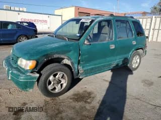 ✅ 1998 Kia Sportage • VIN: KNDJA7231W5574314 • Lot: 42785835. Wystawiony na Copart z przebiegiem 187 344 mil. Bezpłatny archiwum sprzedaży aukcyjnych z USA i szczegółowy raport historii pojazdu na DreamBid. Zdjęcie 1.