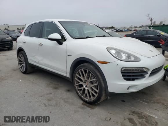 ✅ 2014 Porsche Cayenne S Hybrid • VIN: WP1AE2A25ELA50298 • Лот: 43164295. Опубликован ранее на Copart с пробегом 122 133 миль. Бесплатный доступ к архиву аукционных продаж из США и подробный отчёт об истории автомобиля на DreamBid. Изображение 4.