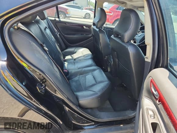 ✅ 2004 Volvo S60 • VIN: YV1RH59H642413065 • Lot: 64658205. Wystawiony na Copart z przebiegiem 128 515 mil. Bezpłatny archiwum sprzedaży aukcyjnych z USA i szczegółowy raport historii pojazdu na DreamBid. Zdjęcie 10.