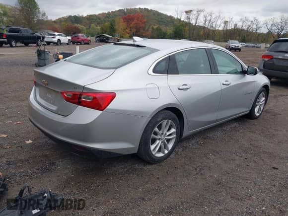 2017 Chevrolet Malibu LT с VIN 1G1ZE5ST4HF196815, выставлен на аукционе IAAI как лот 43521500 с пробегом 109 177 миль миль и . История ставок и продаж доступна на DreamBid. Изображение 4.