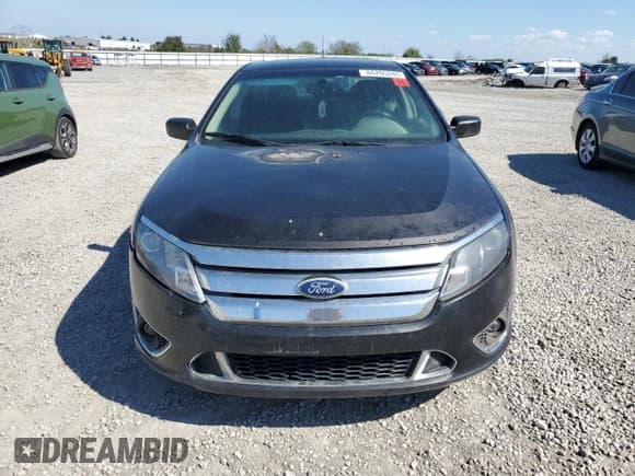 ✅ 2010 Ford Fusion SPORT • VIN: 3FAHP0KC2AR399961 • Lot: 84265245. Wystawiony na Copart z przebiegiem Nie podano. Bezpłatny archiwum sprzedaży aukcyjnych z USA i szczegółowy raport historii pojazdu na DreamBid. Zdjęcie 5.