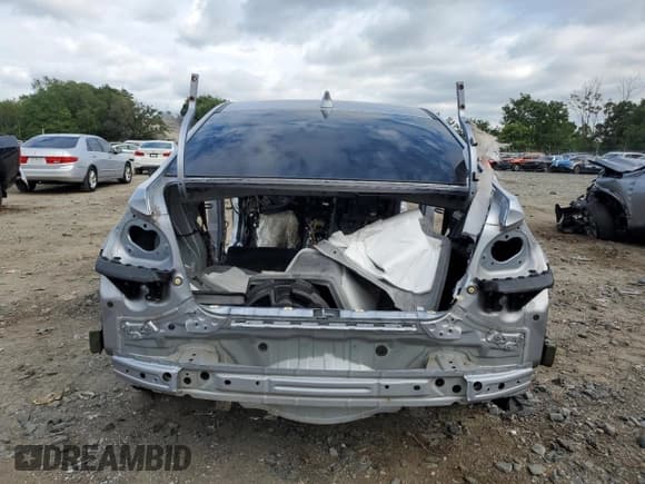 ✅ 2018 Subaru WRX STI • VIN: JF1VA2M6XJ9820621 • Lot: 68940035. Wystawiony na Copart z przebiegiem Nie podano. Bezpłatny archiwum sprzedaży aukcyjnych z USA i szczegółowy raport historii pojazdu na DreamBid. Zdjęcie 6.