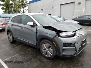 2020 Hyundai Kona SEL z VIN KM8K23AG5LU072577, wystawiony jako Copart lot #42927953 z przebiegiem 13 811 mil mil oraz . Historia ofert i sprzedaży dostępna na DreamBid. Obrazek 4.