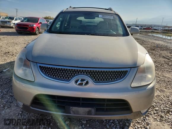 ✅ 2008 Hyundai Veracruz GLS • VIN: KM8NU73C68U076735 • Lot: 90055345. Listed on Copart with 196,725 mi. Free auction sales archive from the USA and detailed vehicle history report at DreamBid. Image 5.