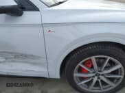 ✅ 2024 Audi Q5 S line Premium Plus • VIN: WA1E2AFY9R2092465 • Lot: 42090469. Wystawiony na IAAI z przebiegiem 2 835 mil. Bezpłatny archiwum sprzedaży aukcyjnych z USA i szczegółowy raport historii pojazdu na DreamBid. Zdjęcie 17.