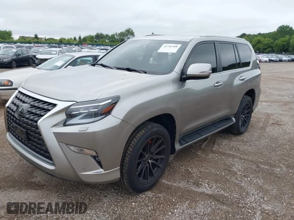 ✅ 2020 Lexus GX 460 Premium • VIN: JTJAM7BX2L5253269 • Лот: 42746968. Опубликован ранее на IAAI с пробегом 53 408 миль. Бесплатный доступ к архиву аукционных продаж из США и подробный отчёт об истории автомобиля на DreamBid. Изображение 2.