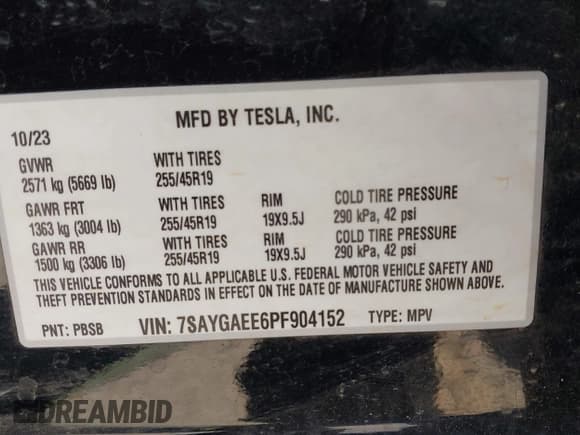 ✅ 2023 Tesla Model Y Long Range • VIN: 7SAYGAEE6PF904152 • Lot: 42820396. Wystawiony na IAAI z przebiegiem 31 103 mil. Bezpłatny archiwum sprzedaży aukcyjnych z USA i szczegółowy raport historii pojazdu na DreamBid. Zdjęcie 9.